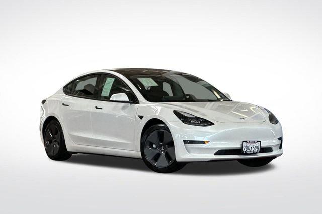 Used 2022 Tesla Model 3 Long Range AWD/4WD image 2