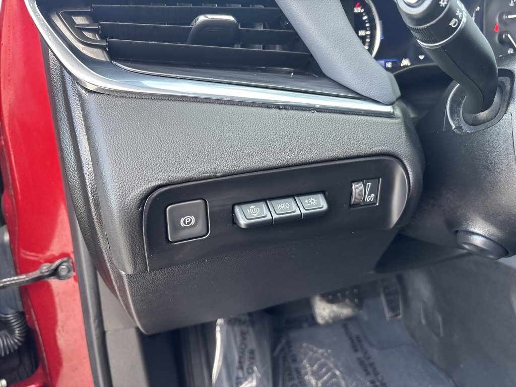 Used 2024 Buick Enclave Premium image 15