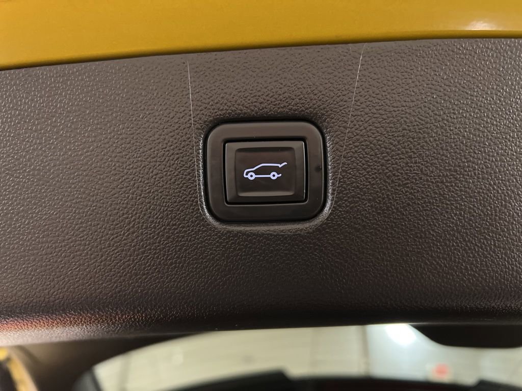 Used 2022 Chevrolet Blazer RS w/ Enhanced Convenience Package AWD/4WD image 36