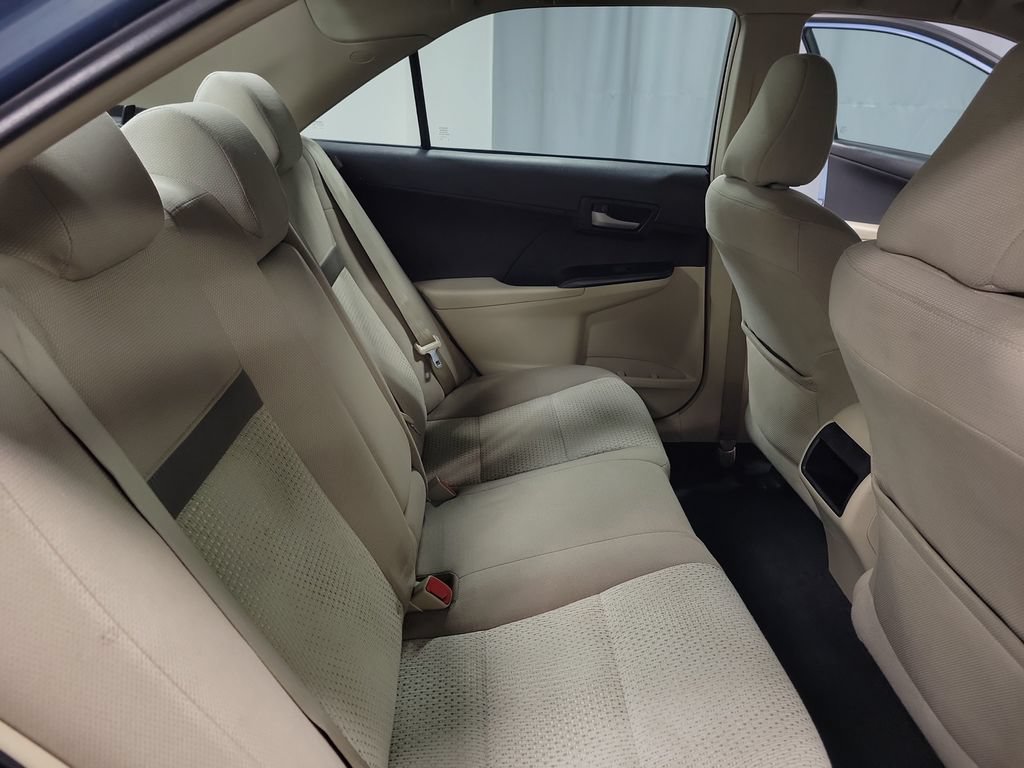 Used 2014 Toyota Camry LE FWD image 28