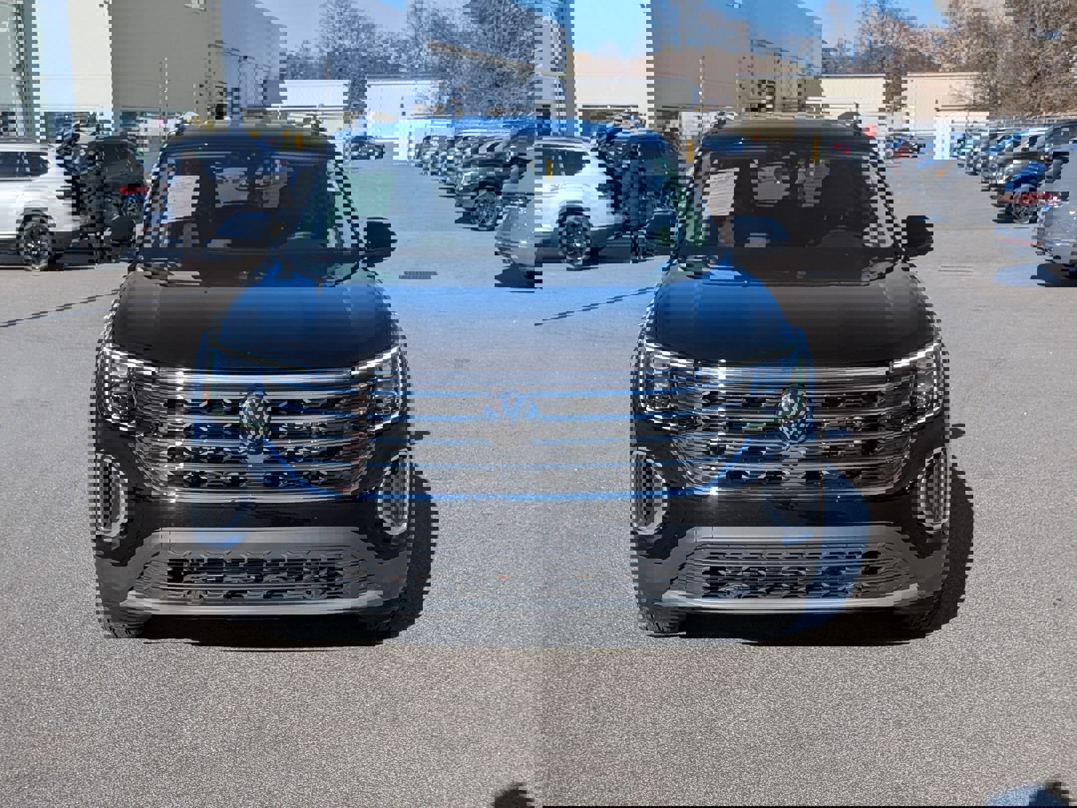 Used 2025 Volkswagen Atlas SE image 8