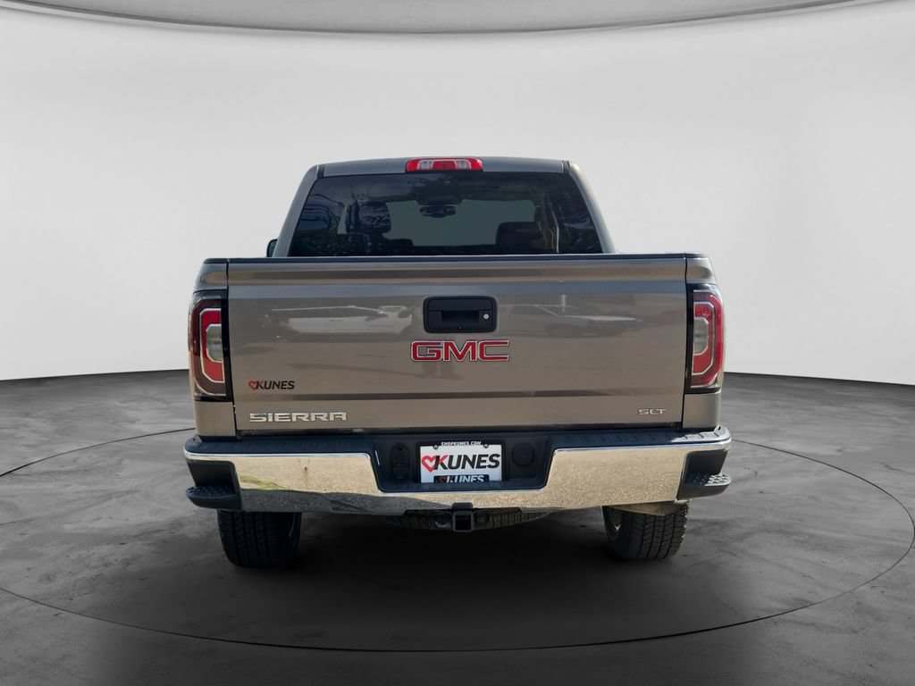 Used 2017 GMC Sierra 1500 SLT w/ SLT Premium Package AWD/4WD image 9