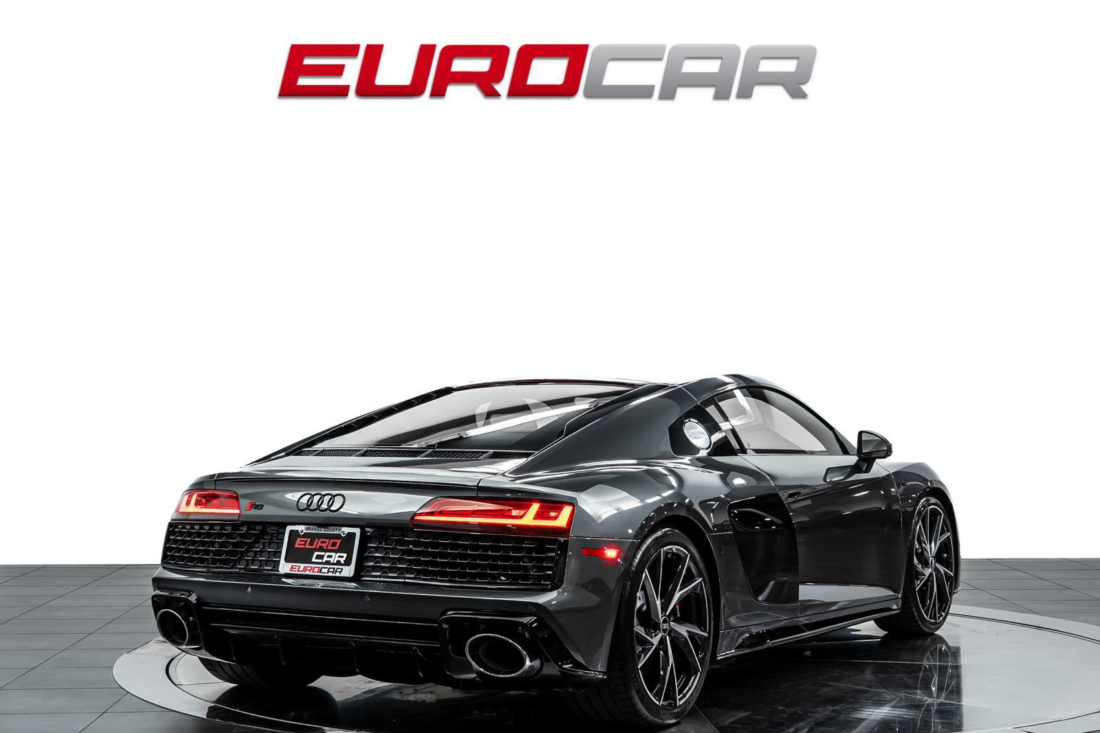 Used 2021 Audi R8 V10 w/ Premium Package RWD image 5