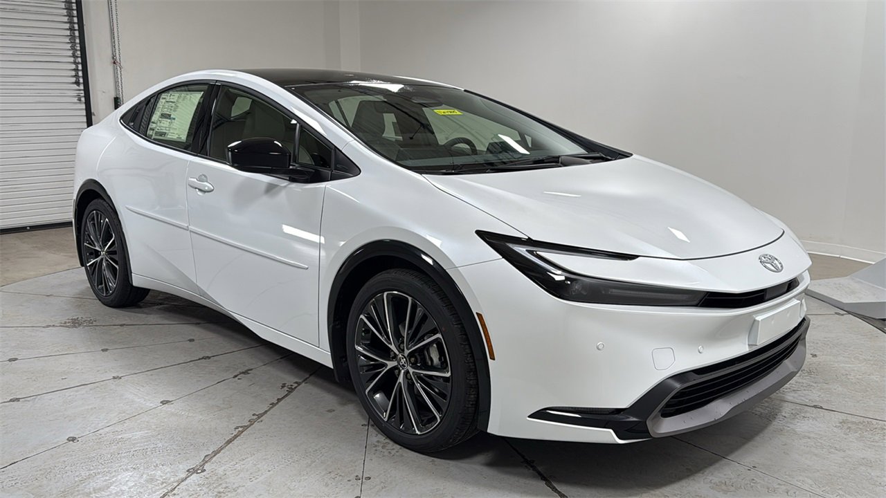 New 2026 Toyota Prius XLE image 3