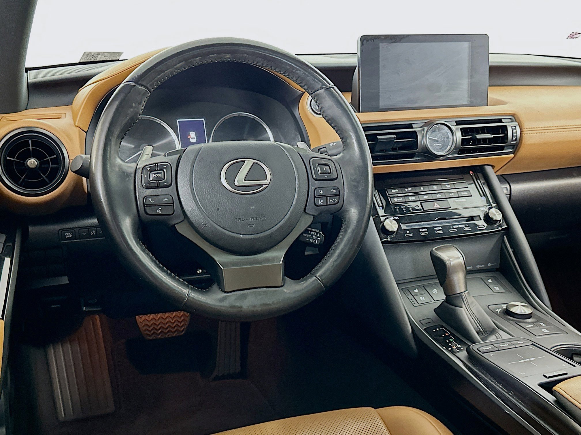 Used 2023 Lexus IS 300 w/ Comfort Package RWD image 18