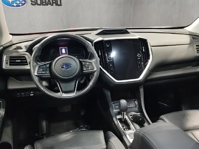 Used 2023 Subaru Ascent Limited w/ Technology Package AWD/4WD image 2