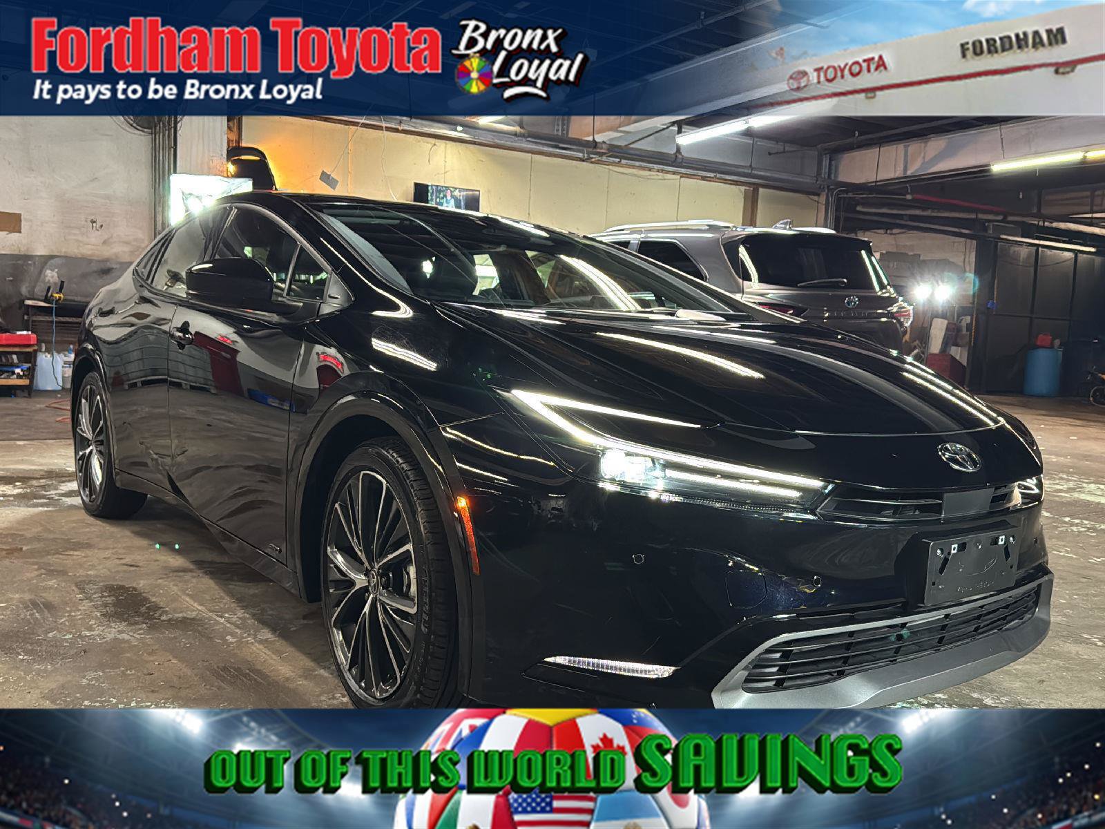 Used 2024 Toyota Prius XLE AWD/4WD image 1