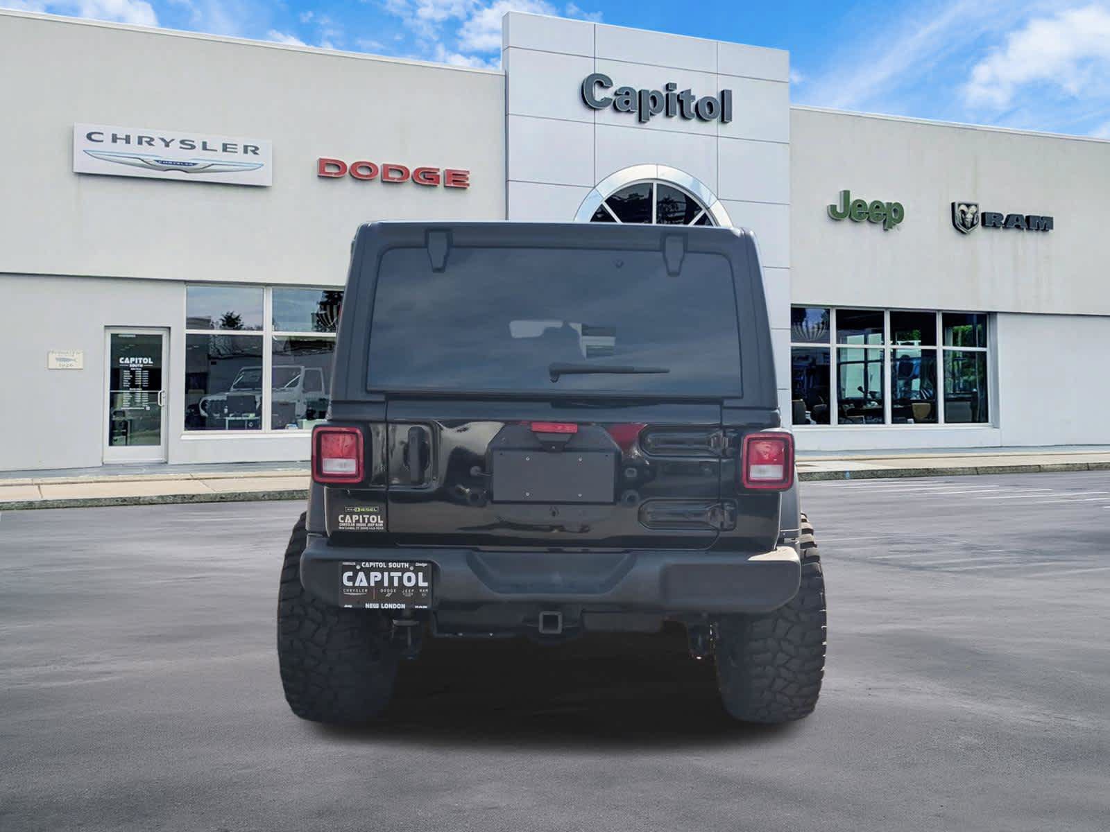Used 2021 Jeep Wrangler Unlimited Sport AWD/4WD image 4