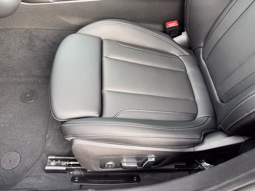 New 2026 BMW 330i xDrive Sedan image 15