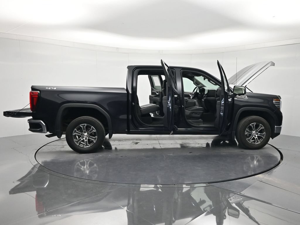 Certified 2025 GMC Sierra 1500 SLT AWD/4WD image 48