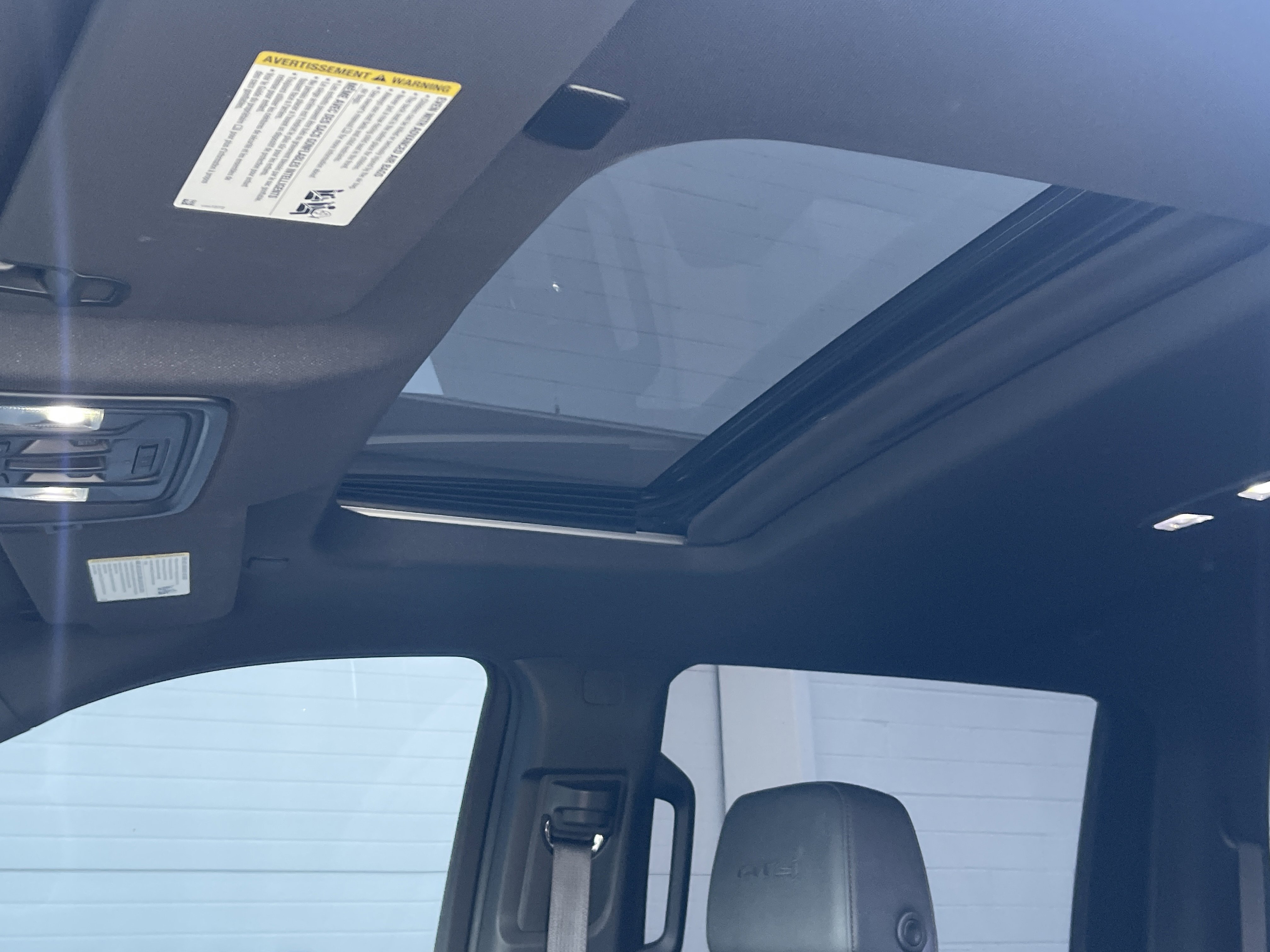 Used 2024 GMC Sierra 2500 AT4 w/ AT4 Premium Plus Package image 11