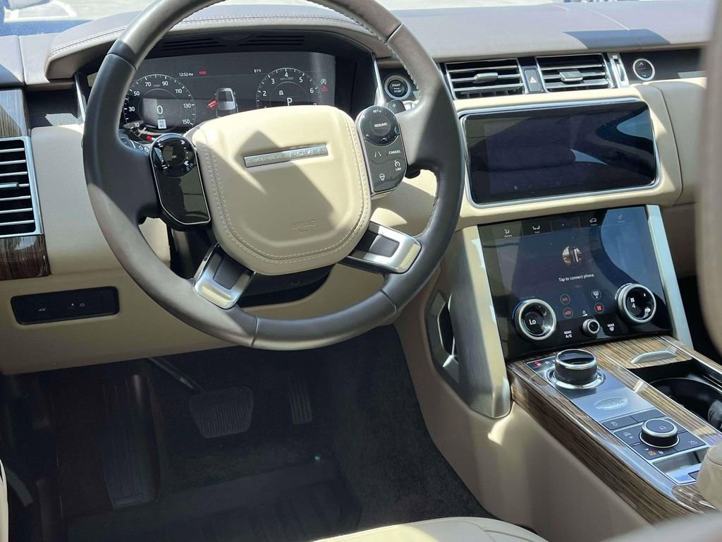 Used 2019 Land Rover Range Rover AWD/4WD image 12