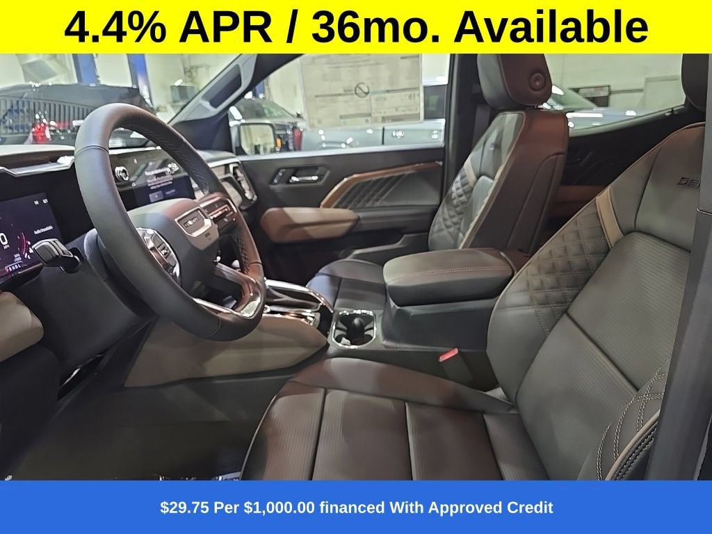 New 2026 GMC Canyon Denali AWD/4WD image 18