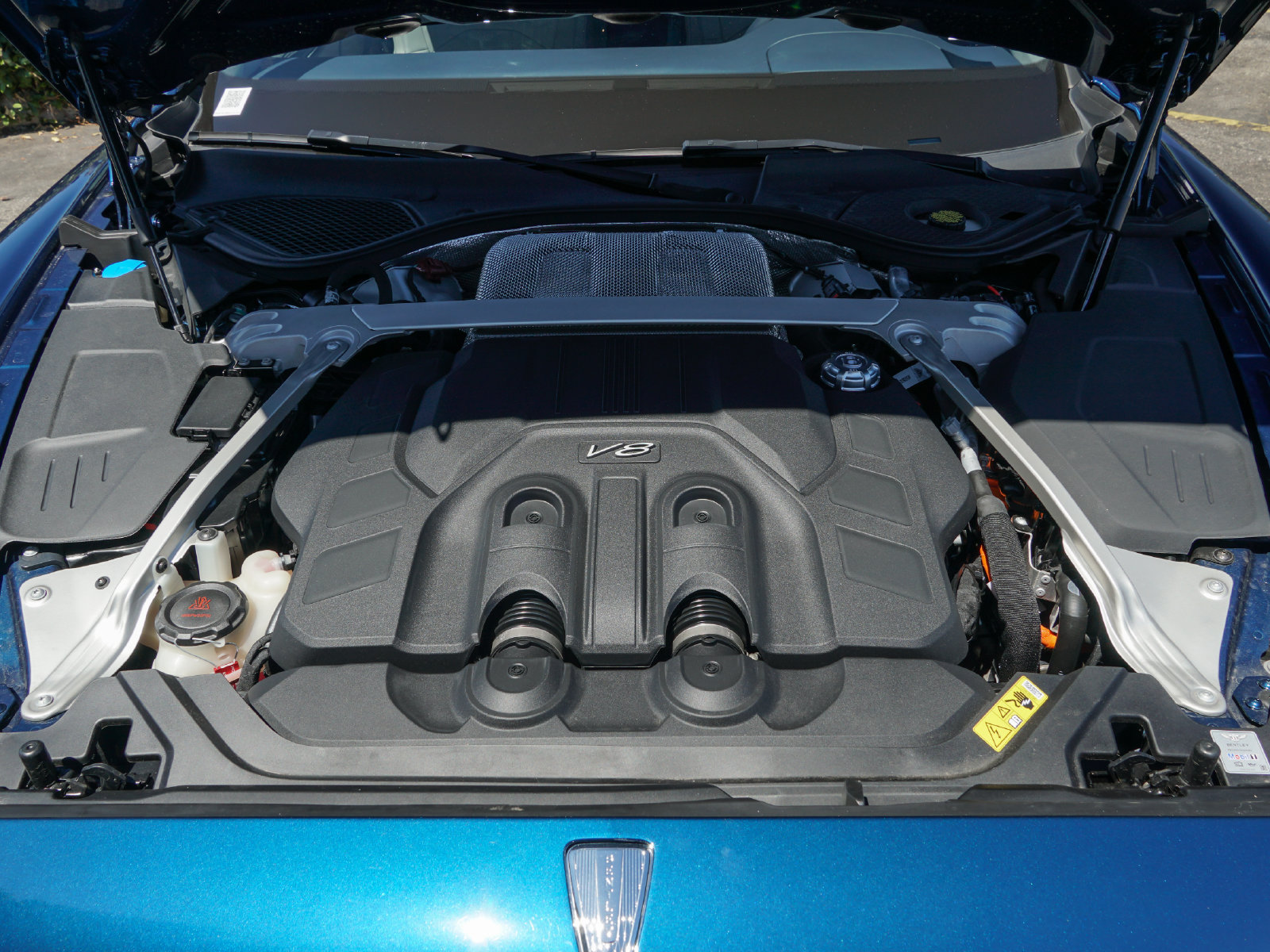 New 2025 Bentley Flying Spur Plug-In Hybrid AWD/4WD image 34