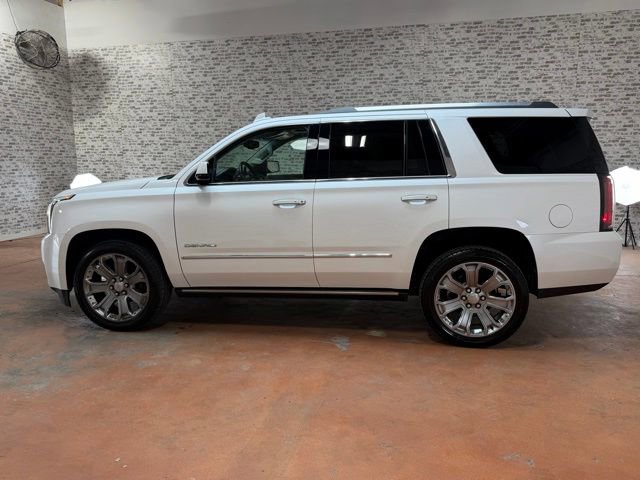 Used 2017 GMC Yukon Denali w/ Open Road Package AWD/4WD image 4
