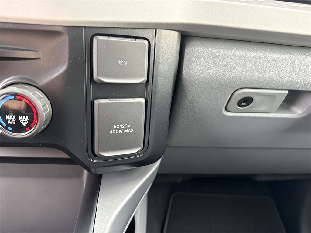 New 2026 Ford F350 XLT image 30