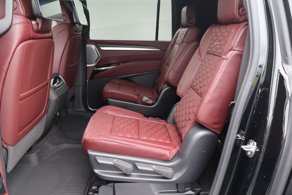 New 2026 Cadillac Escalade ESV Luxury w/ Touring Package RWD image 12