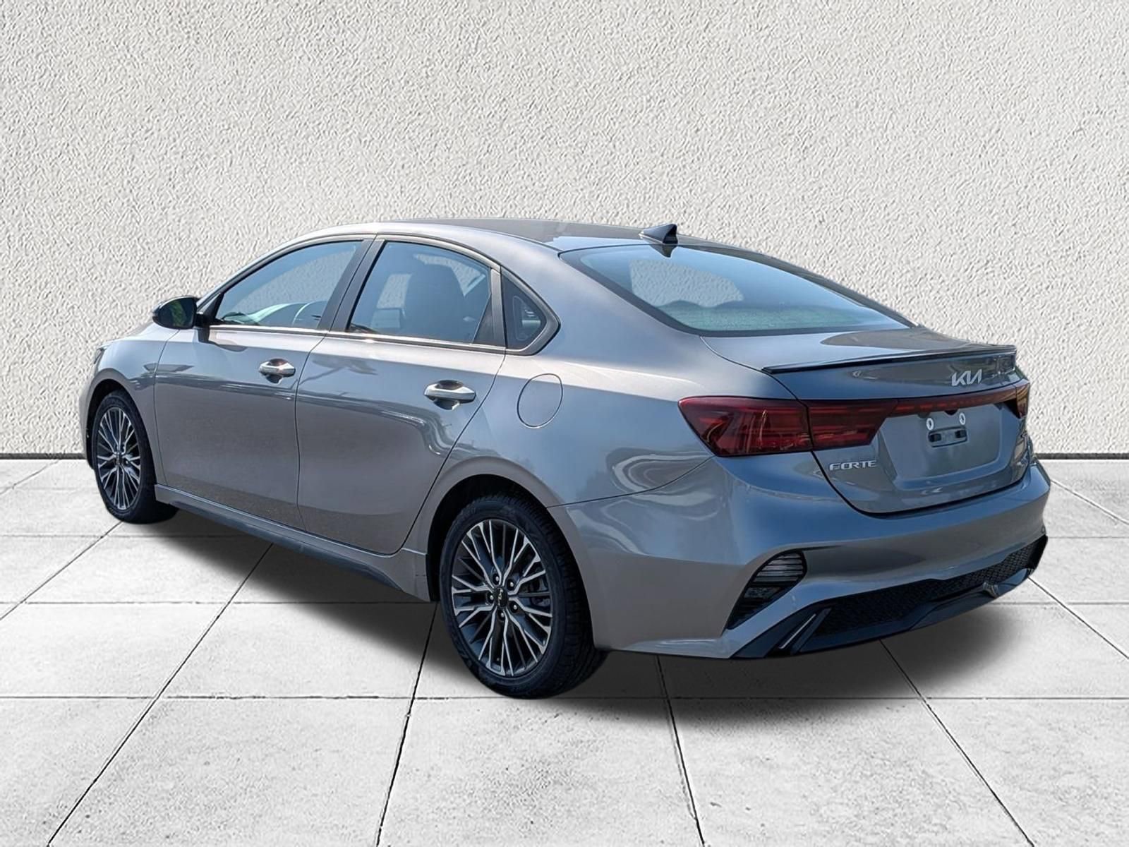 Used 2024 Kia Forte GT-Line FWD image 5