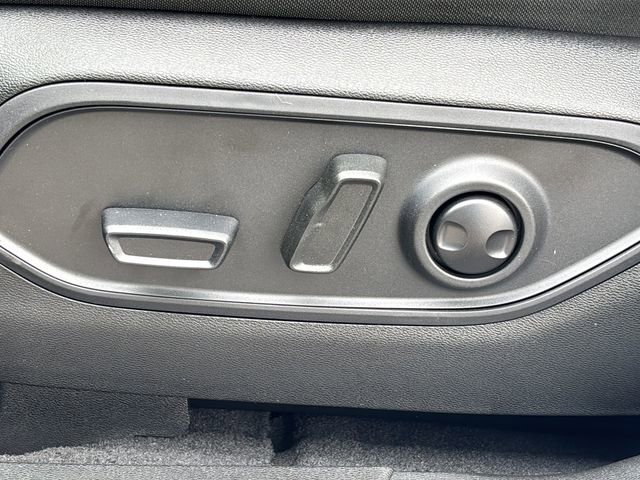 New 2026 Jeep Cherokee Laredo image 19