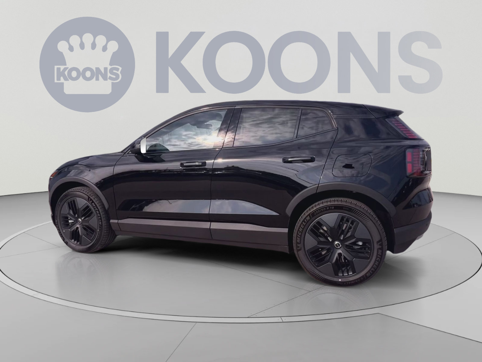 New 2026 Volvo EX30 Cross Country Ultra w/ Protection Package Premier AWD/4WD image 8