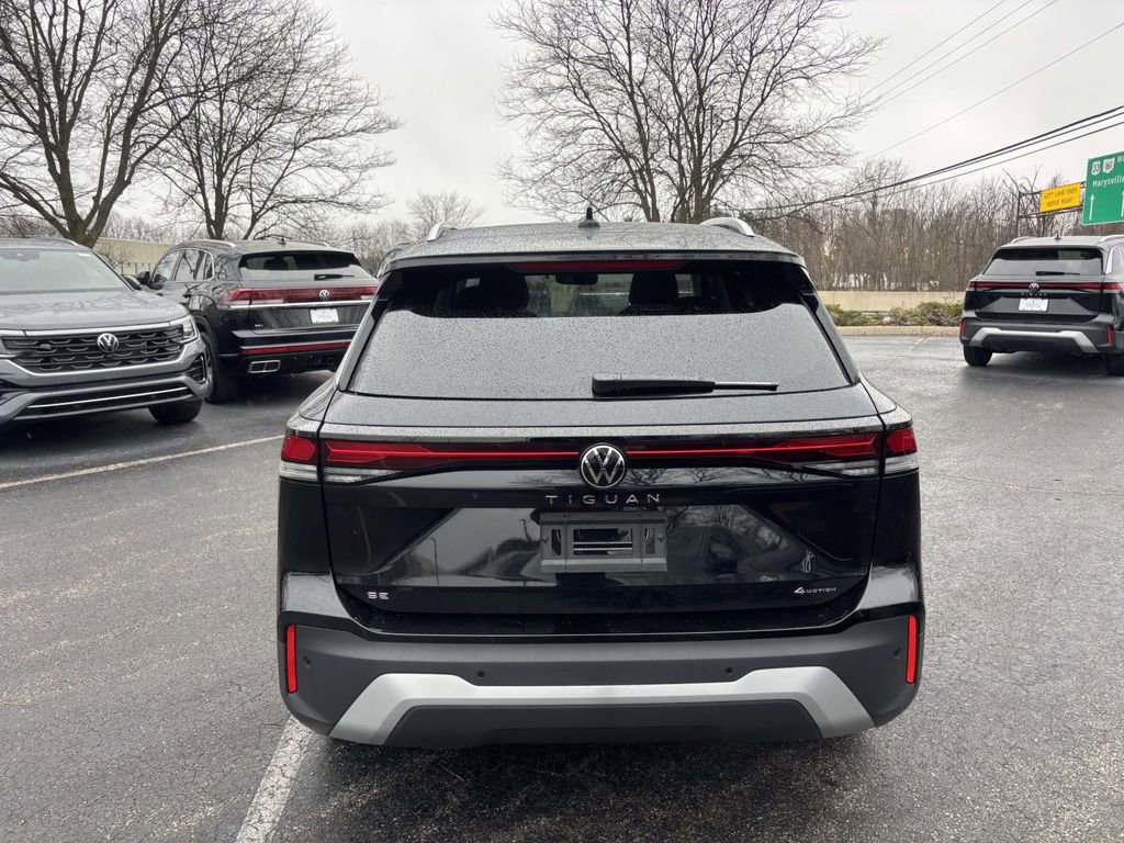 New 2026 Volkswagen Tiguan SE image 6
