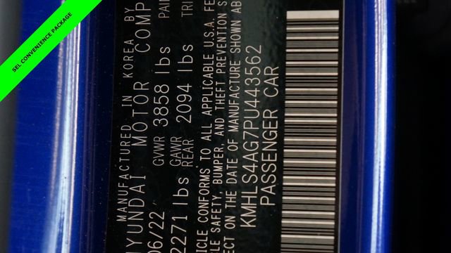 Used 2023 Hyundai Elantra SEL w/ Convenience Package image 90