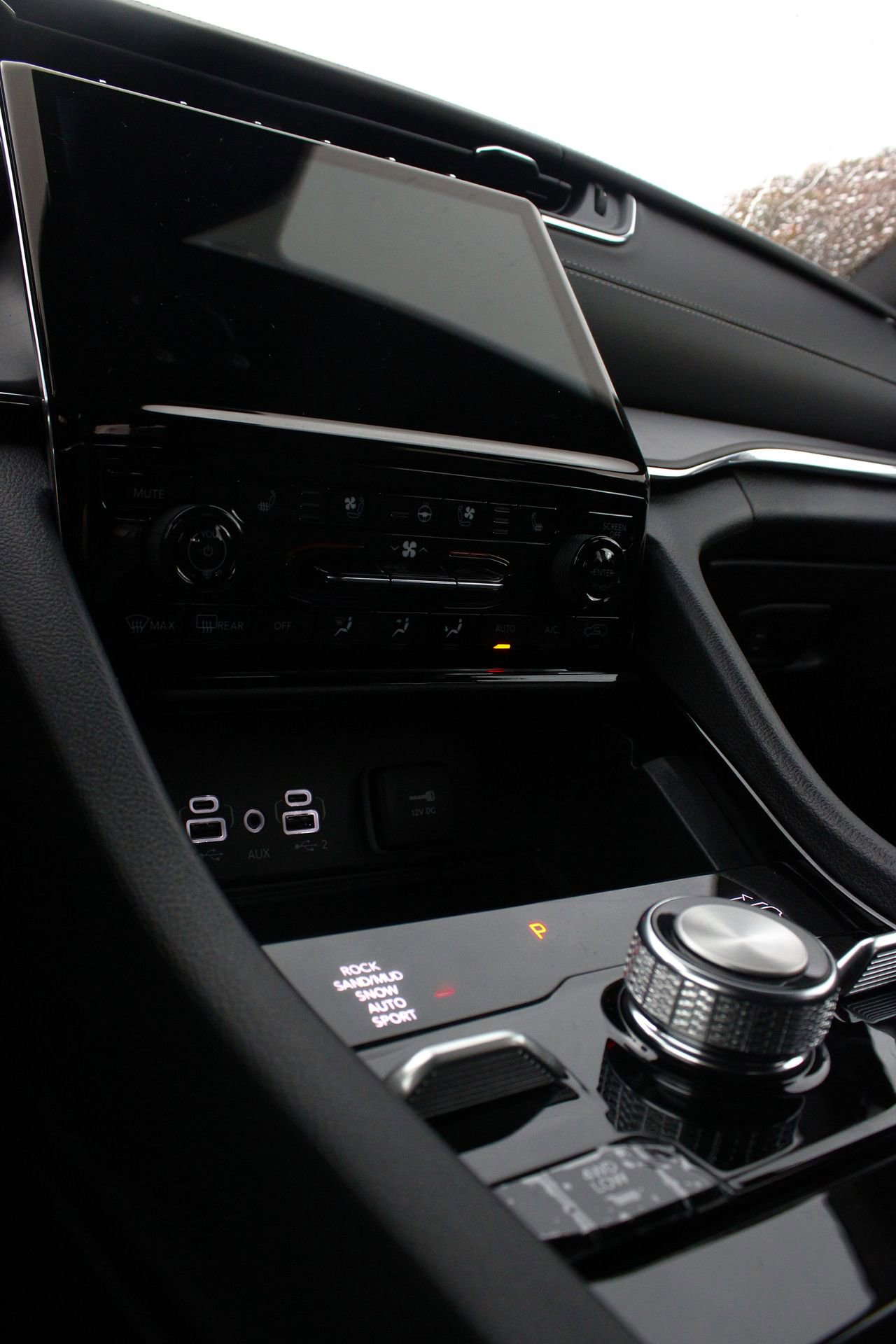 New 2025 Jeep Grand Cherokee L Overland w/ Advanced Protech Group III image 34