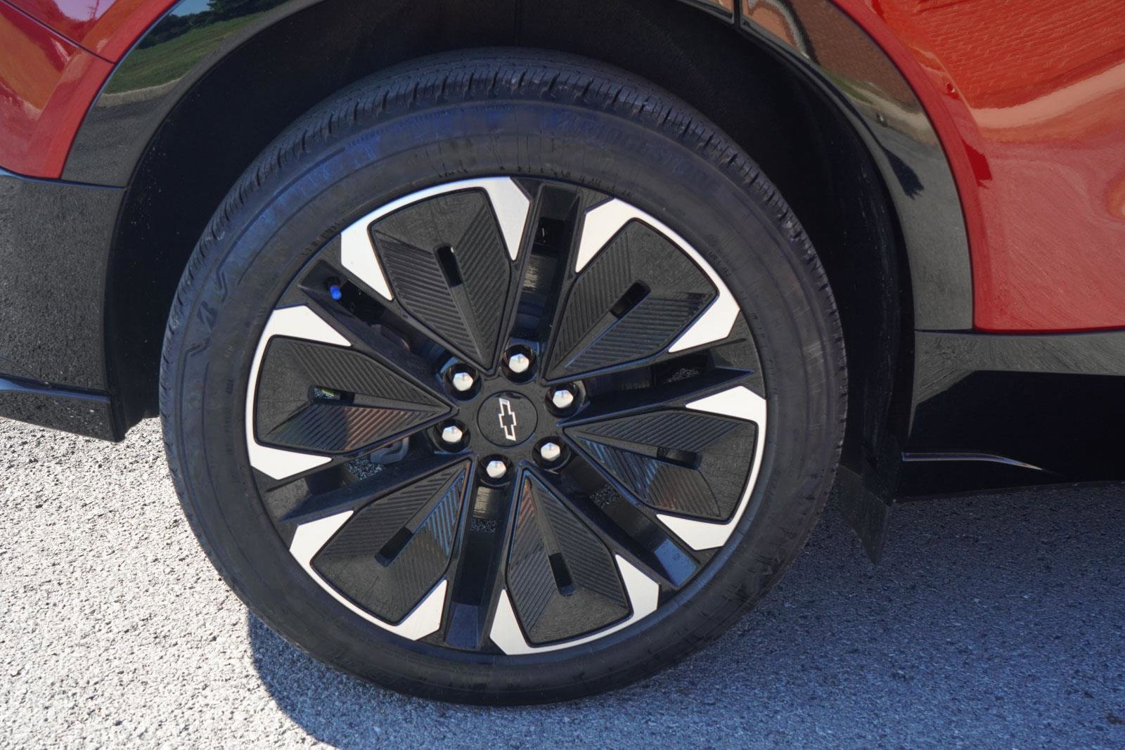 New 2026 Chevrolet Blazer EV RS image 12