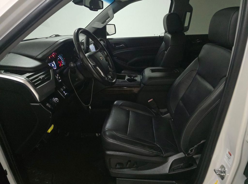 Used 2019 Chevrolet Suburban LT image 10