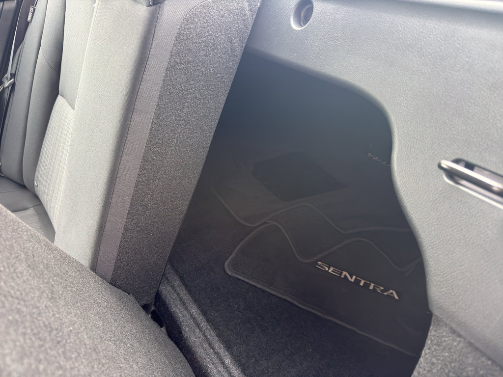 Certified 2024 Nissan Sentra SV w/ All-Weather Package FWD image 33