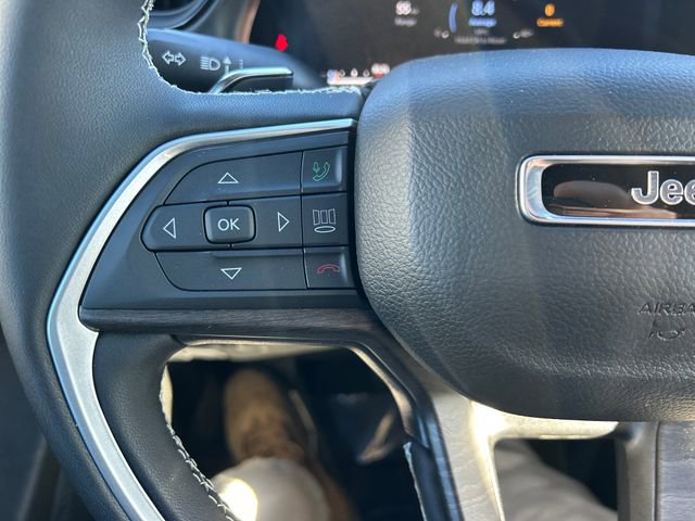 New 2026 Jeep Grand Cherokee Altitude image 13