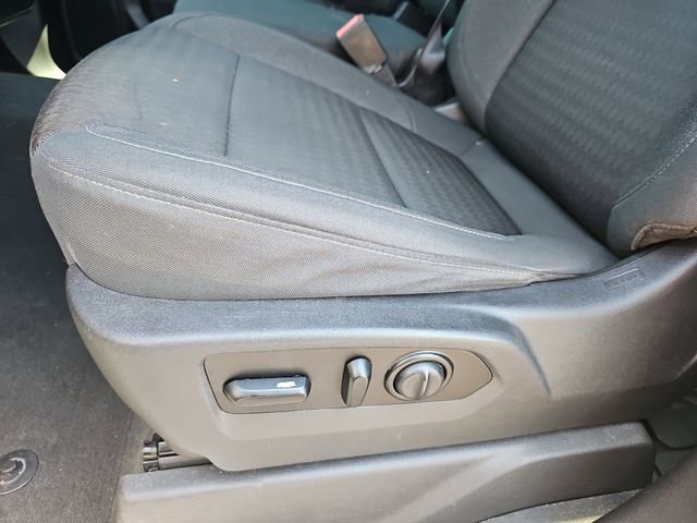 Used 2021 Chevrolet Silverado 1500 LT image 16