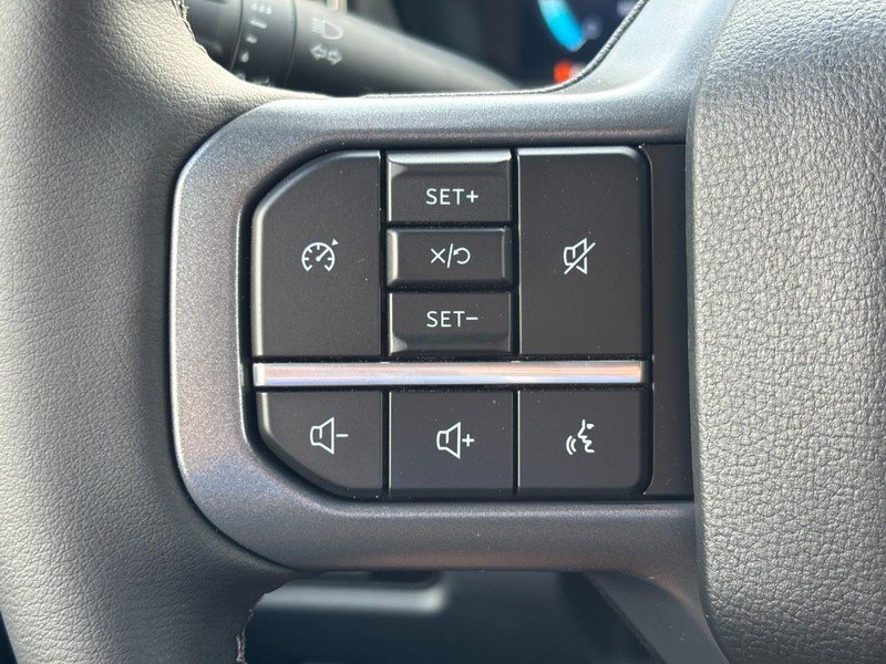 New 2026 Ford F250 Lariat w/ FX4 Off-Road Package AWD/4WD image 19