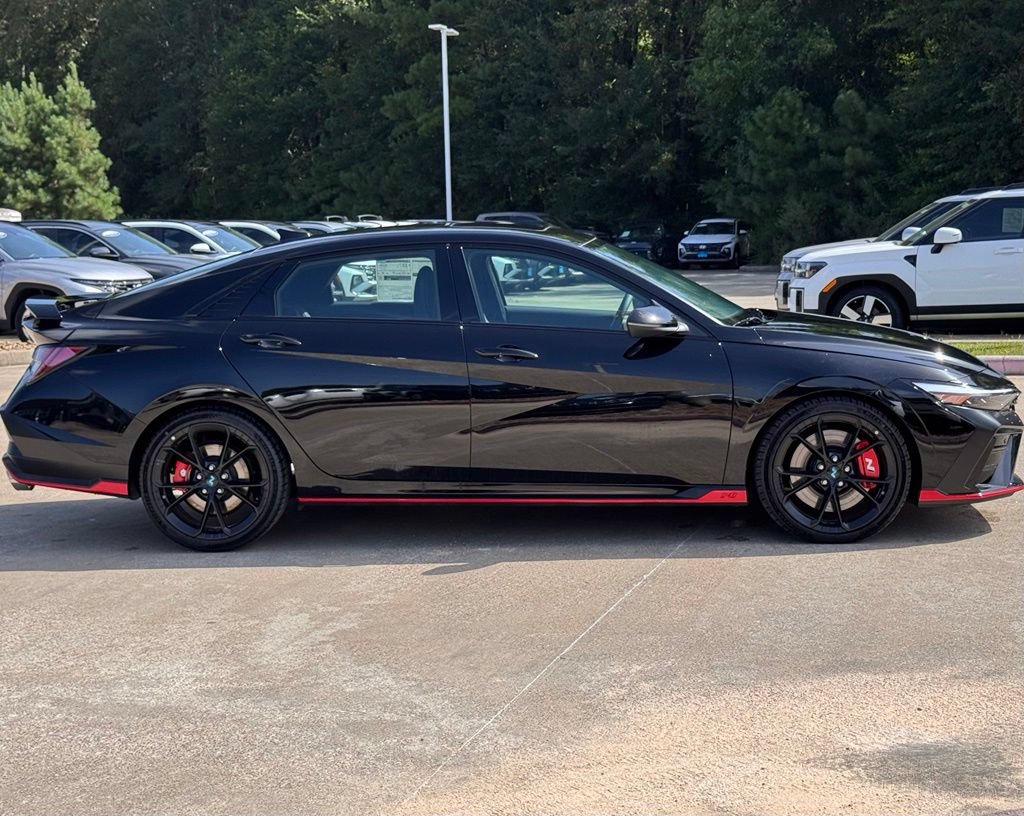 New 2026 Hyundai Elantra N FWD image 10