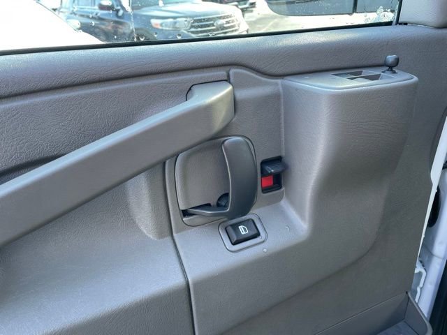 New 2025 Chevrolet Express 3500 w/ Power Convenience Package image 7