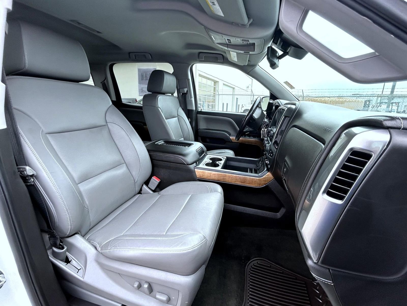 Certified 2018 Chevrolet Silverado 1500 LTZ w/ Sport Package image 16