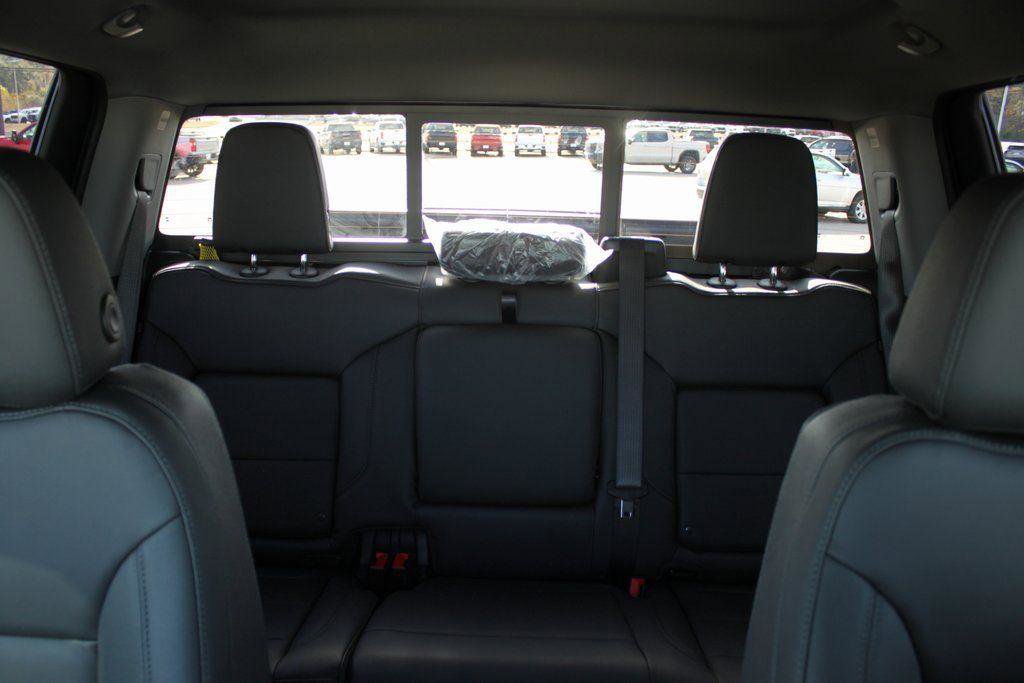 New 2026 Chevrolet Silverado 1500 RST w/ RST All Star Premium Package image 17