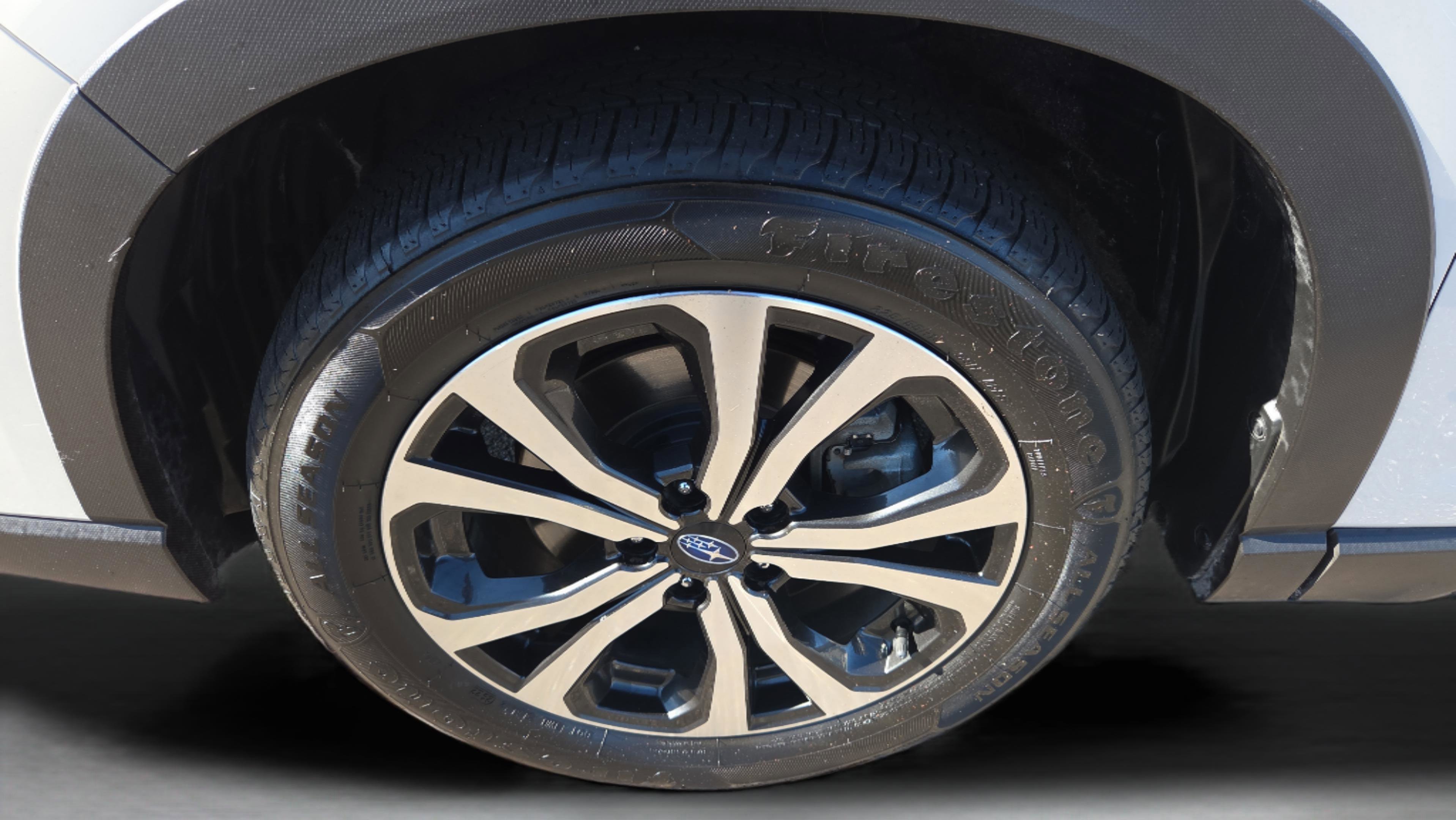 Used 2019 Subaru Forester Limited w/ Popular Package #3 image 38