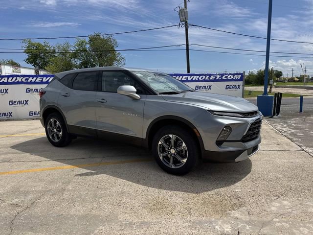 Used 2025 Chevrolet Blazer LT FWD image 6