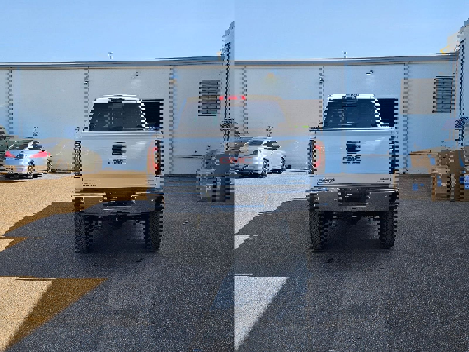 Used 2018 GMC Sierra 1500 SLT AWD/4WD image 5