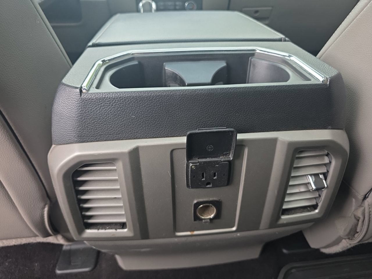 Used 2016 Ford F150 Lariat AWD/4WD image 22