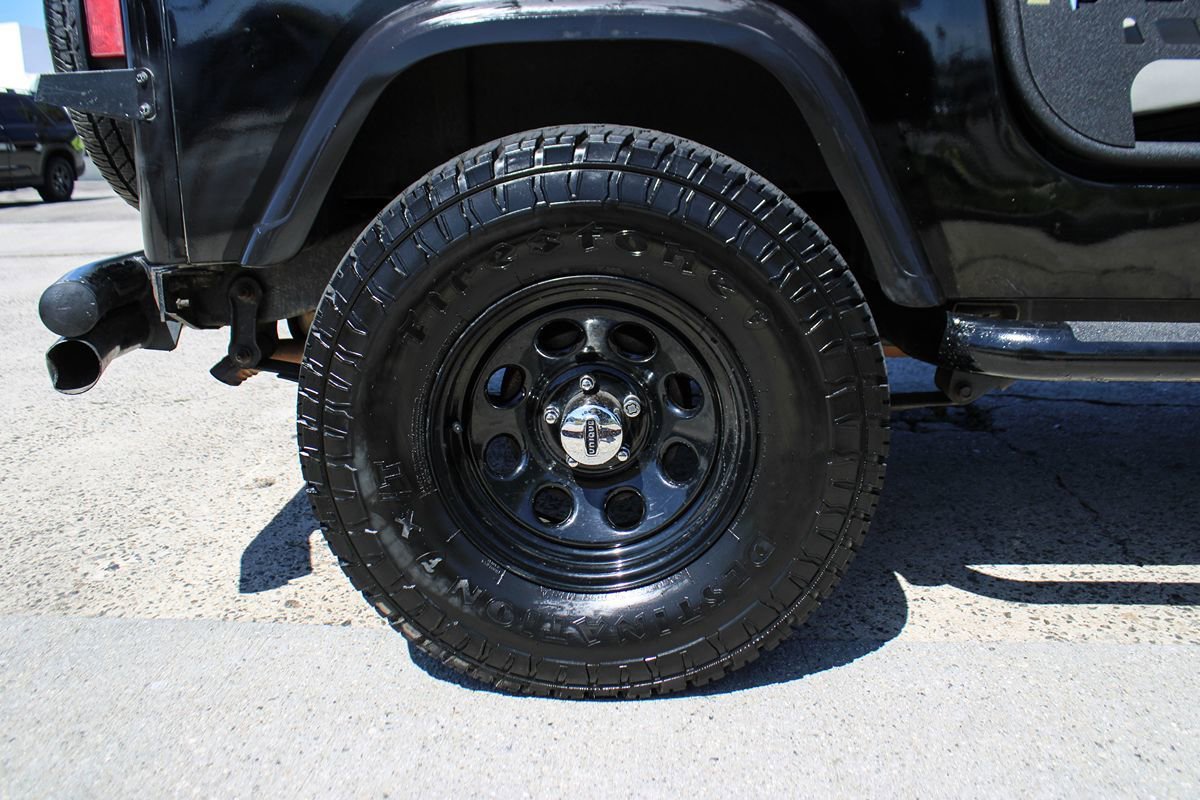 Used 1990 Jeep Wrangler S image 12
