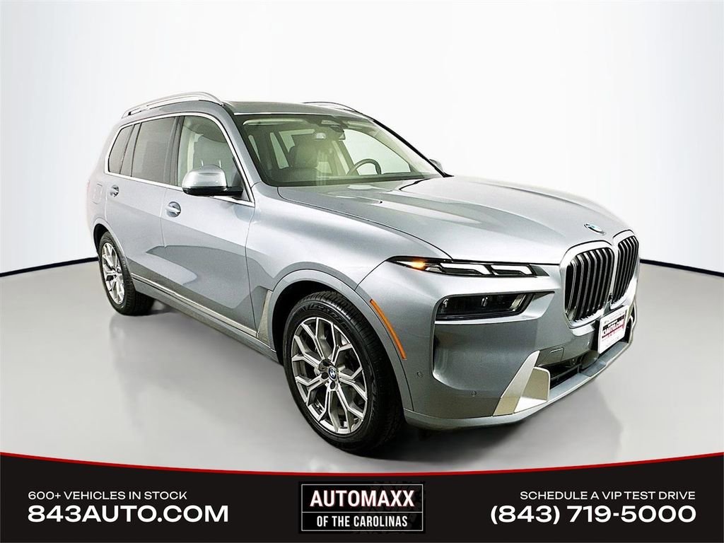 Used 2024 BMW X7 xDrive40i image 1