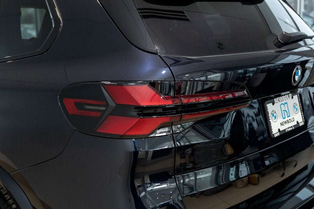New 2026 BMW X5 M Competition w/ Executive Package AWD/4WD image 9