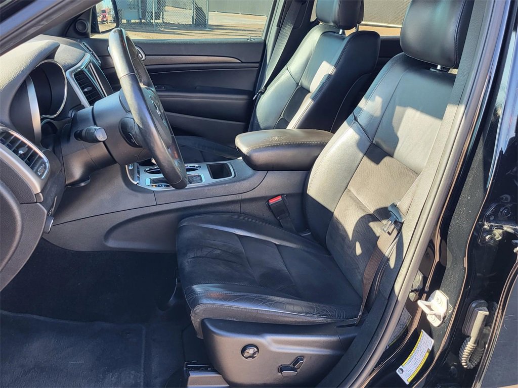 Used 2018 Jeep Grand Cherokee Altitude image 17