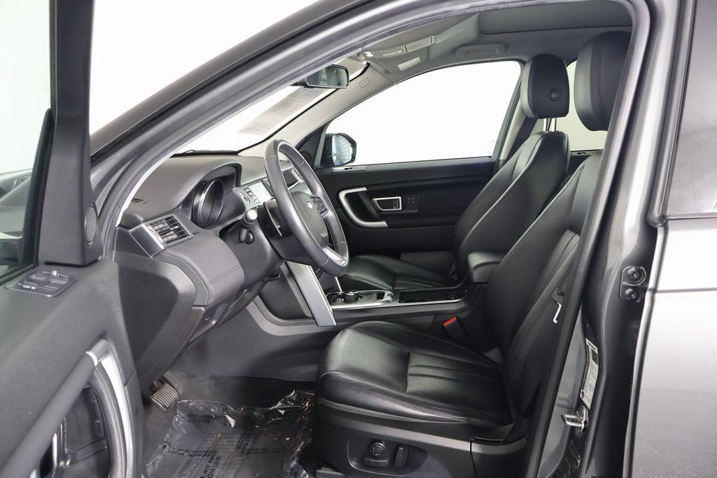 Used 2017 Land Rover Discovery Sport HSE AWD/4WD image 10