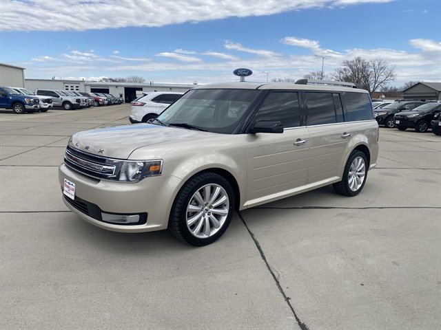 Used 2017 Ford Flex SEL w/ Equipment Group 202A AWD/4WD image 1