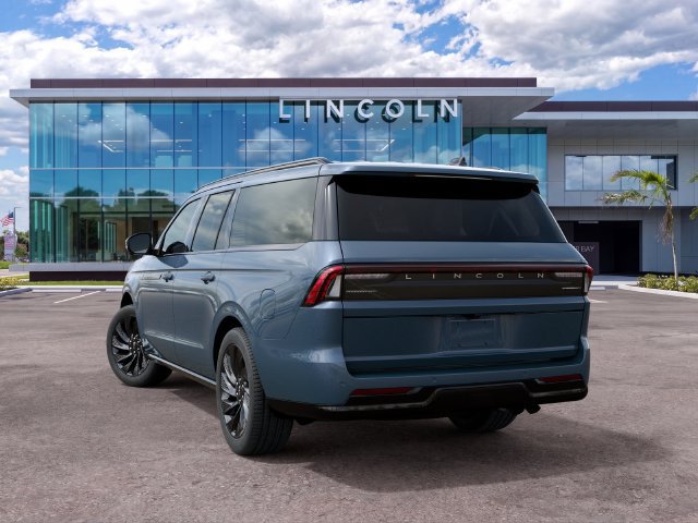 New 2027 Lincoln Navigator L Reserve w/ Jet Appearance Package RWD image 8