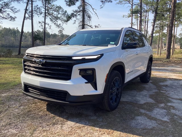 New 2026 Chevrolet Traverse LT w/ Midnight/Sport Edition image 8