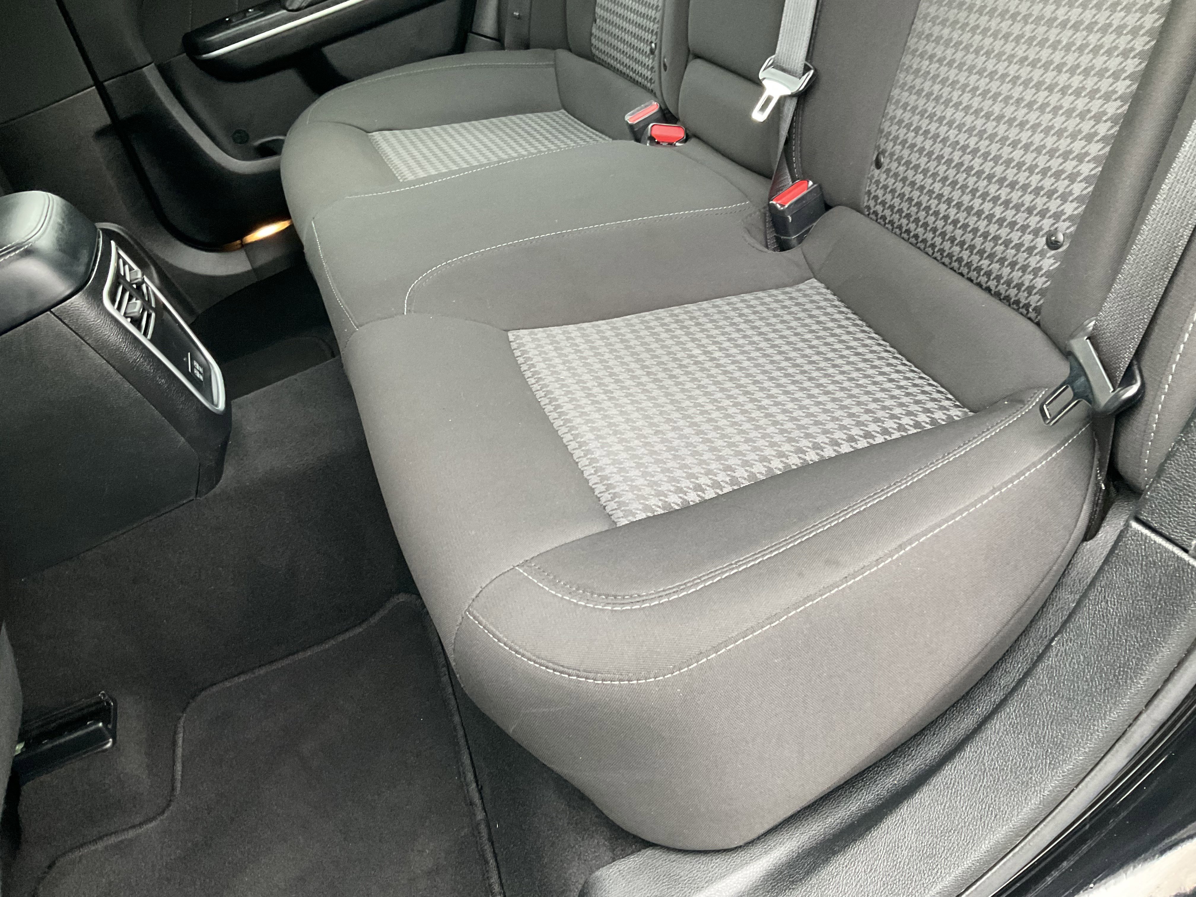 Used 2023 Dodge Charger GT RWD image 34